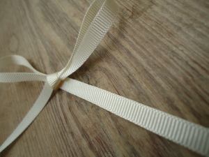 Cream grosgrain Ribbon for costume supplies, 5mm silver ribbon double sided satin, berisford Ribbons, historical costume supplies, Onlien haberdashery, online costume supplies, online ribbon store, online fabric shop