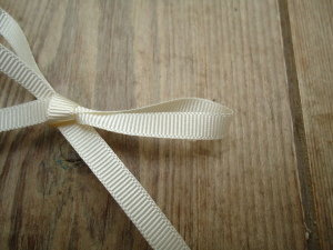 Cream grosgrain Ribbon for costume supplies, 5mm silver ribbon double sided satin, berisford Ribbons, historical costume supplies, Onlien haberdashery, online costume supplies, online ribbon store, online fabric shop