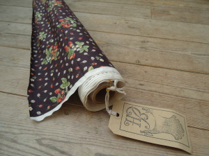 cotton online fabrics, historically accurate fabrics for sale, HandBound Historical Costume Supplies, Period Fabric available, Period Costume fabrics, want to make a round gown?, re-enactment fabrics, theatre fabrics, fancy dress fabrics, civil war fabrics, 100% Cotton Fabrics,