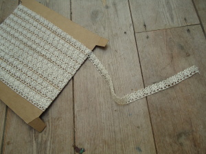 Vintage 100% Cotton Lace Trim for sale - 1.5 cm, Replica Hand Made Historical Costumes Trim, Wedding Lace trim for sale, Craft Lace for sale by the metre, Period Clothing made to measure, serious fancy dress and theatre costumiery, Vintage decoration, 18th century style lace for sale, HandBound Historical Costumes Supplies, Historical Fabrics