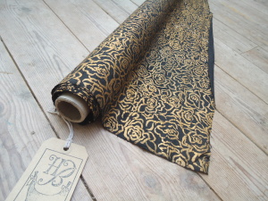 Tudor Black and Gold silk fabric - HandBound Fabric, online fabric suppliers, HandBound Historical Costumes Supplies, medieval Style Fabrics, Vintage Fabrics, Tudor and Renaissance Style fabrics,
