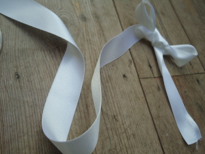 white satin ribbon 25mm wide - Online Haberdashery Supplies, Historical Looking Trims, natural ribbons for sale, berisford's rustic ribbon - dark cream col 50, Inline Historical Fabric suppliers, Hand made and Bespoke Historical Costumes based on items from the museums by HandBound Costumes,