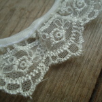 Vintage Lace Trim for sale - 9 cm, Replica Hand Made Historical Costumes Trim, Wedding Lace trim for sale, Craft Lace for sale by the metre, Period Clothing made to measure, serious fancy dress and theatre costumiery, Vintage decoration, 18th century style lace for sale, HandBound Historical Costumes Supplies, Historical Fabrics