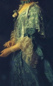 18th century fashion and costume by HandBound costumes, Georgian accessories and the neck cloth and how it was worn, reenactment costumier, living history mantua maker, hand made period clothing