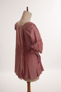 short sack or pet-en-lair by HandBound Historical Costumes, replica historical garments based in museum artifacts, reenactment costumes by HandBound, Hand Made period and historical costumes, poldark style costumes, the duchess style dress,