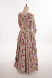Gallery of English Costume, 1770s - 80s style of dresses, Janet Arnold costumes, replica historical costumes by HandBound, polonaise dresses from the 18thc, where can I get a period dress made up, replica costume maker , corsetier specialising in 18thc stays, HandBound Historical Costumes