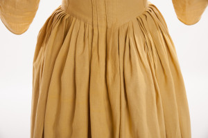 18th century construction of a gown, methods of sewing - historical costume, How to dress an 18th c stomacher, what were stomachers,accurate historical costume made to measure and for tv film theatre and reenactment