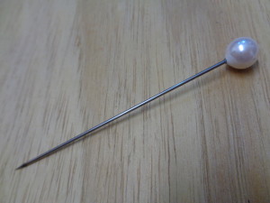 hat pins and costume accessories, the ladies maid essentials, how to hold a hat on, historical styled hat pins, costumes fabrics and supplies, online costume accessories by HandBound costumes,