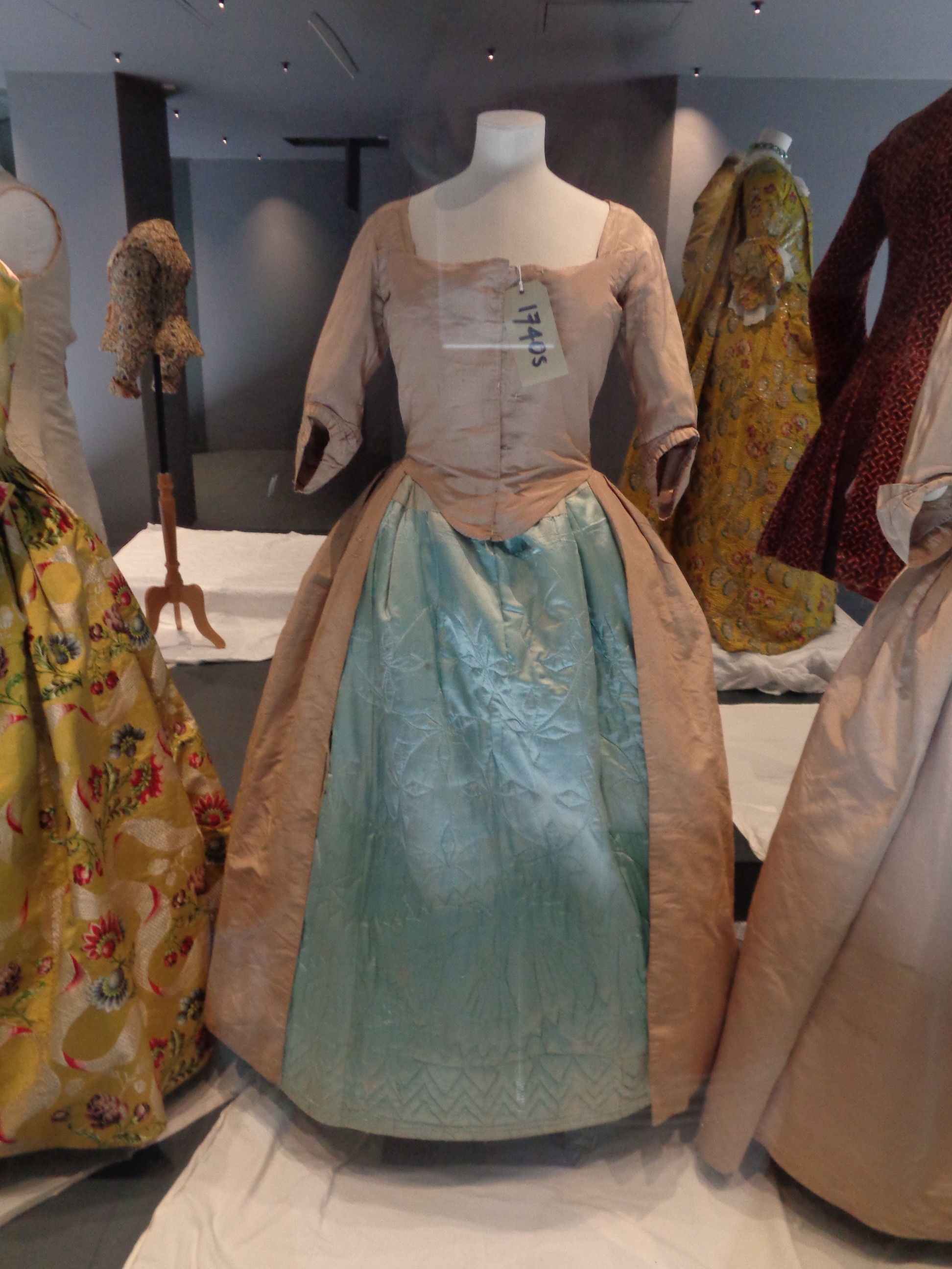 1740s fashion for women, specific dresses from the 1740s, 1740s and 18th c dressmaker, where can I get a replicated gown made,
