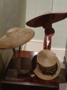 whats a bergere, examples of 18th c hats, straw hats from the 1700s, 18thc fashion and fashion accessories