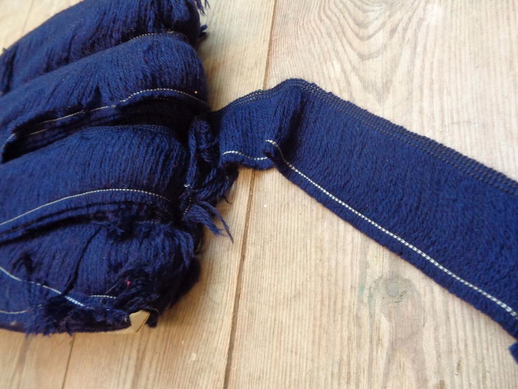 tassles braids trims and laces for sale - onilne haby shop, reenactment and living history supplies for sale - haberdashery, dressmaking braids and trims for sale by the mtr, online haberdashery
